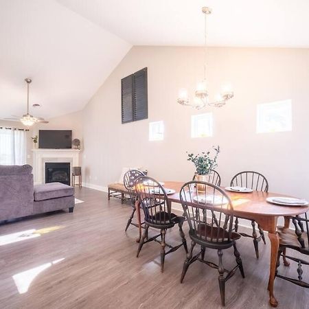 New Beautiful 3 Bedroom Condo In Bettendorf Exteriér fotografie