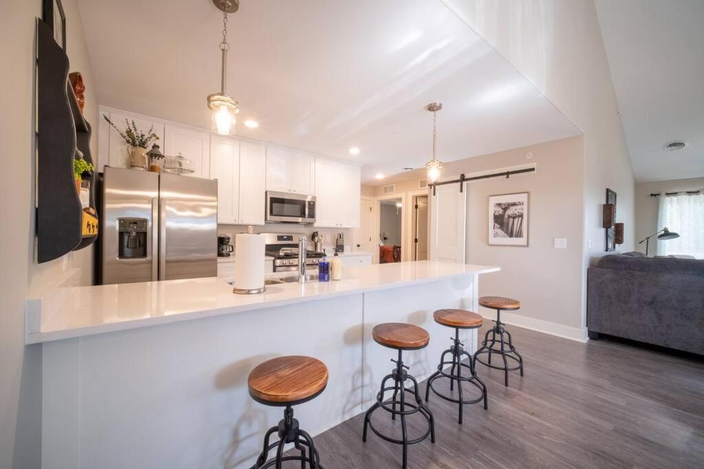 New Beautiful 3 Bedroom Condo In Bettendorf Exteriér fotografie